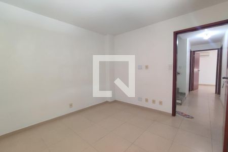 Casa à venda com 180m², 4 quartos e 2 vagas2º Pav - Quarto 1