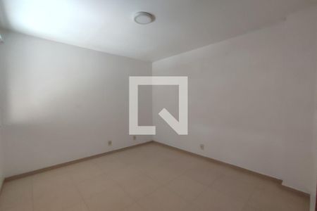 Casa à venda com 180m², 4 quartos e 2 vagas2º Pav - Quarto 1