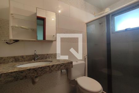 Casa à venda com 180m², 4 quartos e 2 vagas2º Pav - Banheiro da Suite 1