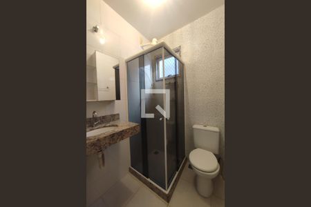 Casa à venda com 180m², 4 quartos e 2 vagas2º Pav - Banheiro Social