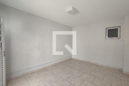 Casa à venda com 180m², 4 quartos e 2 vagas1º Pav - Comodo Externo