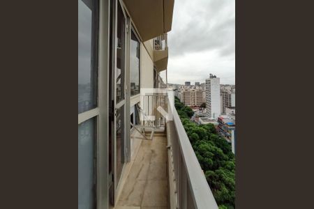 Apartamento à venda com 120m², 4 quartos e 2 vagasVaranda da Suíte