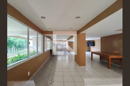 Apartamento à venda com 120m², 4 quartos e 2 vagasÁrea comum - Salão de festas