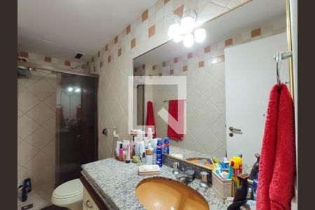 Apartamento à venda com 120m², 4 quartos e 2 vagasBanheiro da Suíte