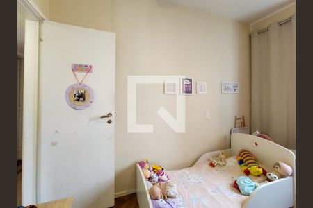 Apartamento à venda com 120m², 4 quartos e 2 vagasQuarto 2