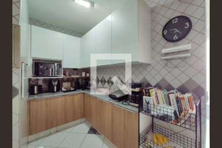 Apartamento à venda com 120m², 4 quartos e 2 vagasCozinha