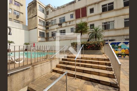 Apartamento à venda com 120m², 4 quartos e 2 vagasÁrea comum - Piscina