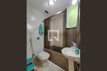 Apartamento à venda com 120m², 4 quartos e 2 vagasBanheiro Corredor