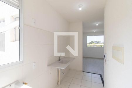 Cozinha e Área de Serviço de apartamento para alugar com 2 quartos, 39m² em Umbará, Curitiba