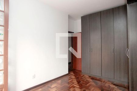 Quarto 1 de apartamento para alugar com 3 quartos, 104m² em Floresta, Porto Alegre
