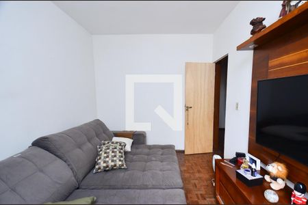 Casa à venda com 104m², 4 quartos e 2 vagasQuarto 2