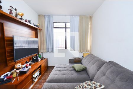 Casa à venda com 104m², 4 quartos e 2 vagasQuarto 2