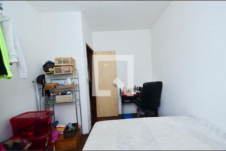 Casa à venda com 104m², 4 quartos e 2 vagasQuarto 3