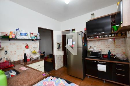 Casa à venda com 104m², 4 quartos e 2 vagasCozinha