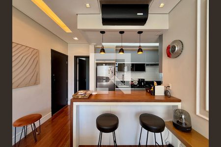 Cozinha de apartamento para alugar com 2 quartos, 85m² em Cidade Monções, São Paulo