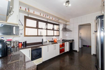 Apartamento à venda com 300m², 4 quartos e 4 vagasCozinha