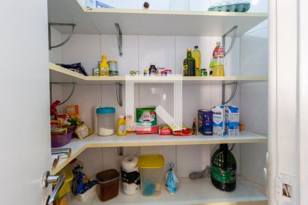 Apartamento à venda com 300m², 4 quartos e 4 vagasDespensa - Área de Serviço