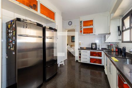 Apartamento à venda com 300m², 4 quartos e 4 vagasCozinha