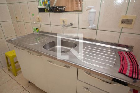 Casa para alugar com 240m², 2 quartos e sem vagaCozinha - Torneira