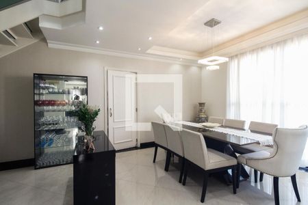 Apartamento à venda com 200m², 3 quartos e 4 vagasSala