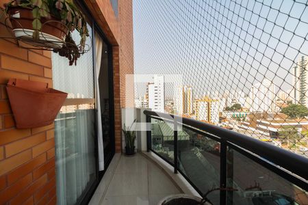 Apartamento à venda com 200m², 3 quartos e 4 vagasVaranda Sala