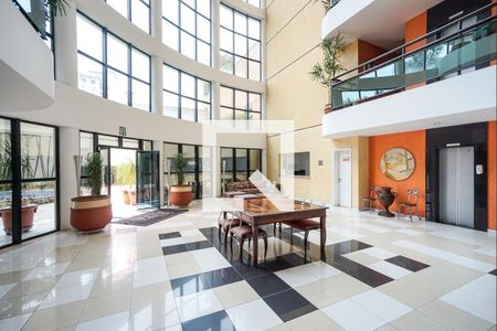 Apartamento à venda com 200m², 3 quartos e 4 vagasCondomínio - Hall