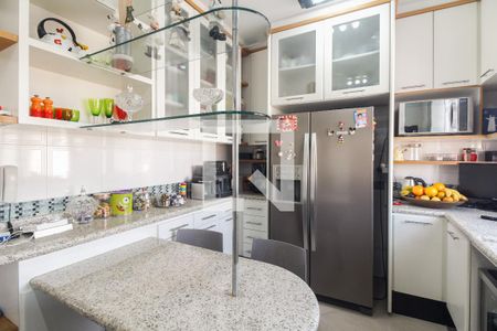 Apartamento à venda com 200m², 3 quartos e 4 vagasCozinha