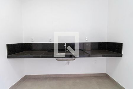 Casa à venda com 70m², 2 quartos e 2 vagas Casa à venda com 70m², 2 quartos e 2 vagasCozinha