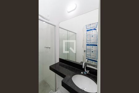 Casa à venda com 70m², 2 quartos e 2 vagas Casa à venda com 70m², 2 quartos e 2 vagasBanheiro da suíte 2