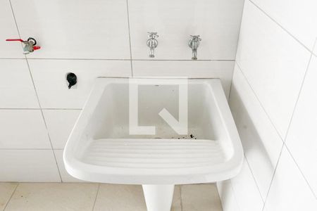 Casa à venda com 147m², 3 quartos e 2 vagas Casa à venda com 147m², 3 quartos e 2 vagasÁrea de Serviço