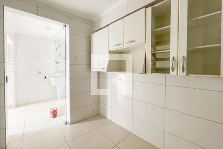 Casa à venda com 147m², 3 quartos e 2 vagas Casa à venda com 147m², 3 quartos e 2 vagasQuarto de Serviço