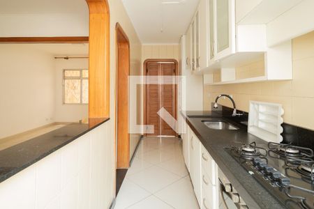 Casa à venda com 147m², 3 quartos e 2 vagas Casa à venda com 147m², 3 quartos e 2 vagasCozinha