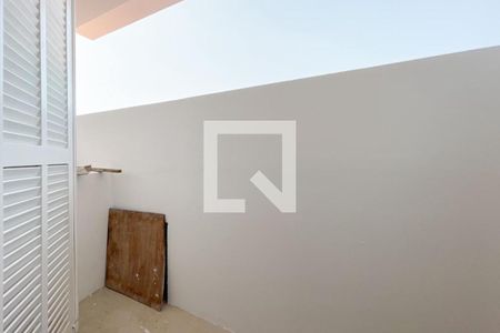 Casa à venda com 147m², 3 quartos e 2 vagas Casa à venda com 147m², 3 quartos e 2 vagasSacada - Suíte