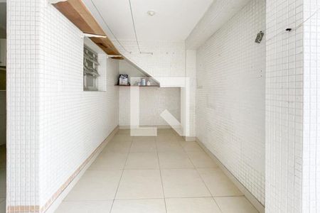 Casa à venda com 147m², 3 quartos e 2 vagas Casa à venda com 147m², 3 quartos e 2 vagasQuintal