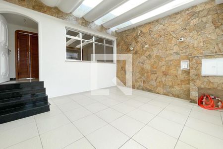 Casa à venda com 147m², 3 quartos e 2 vagas Casa à venda com 147m², 3 quartos e 2 vagasGaragem