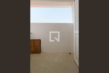 Casa à venda com 147m², 3 quartos e 2 vagas Casa à venda com 147m², 3 quartos e 2 vagasSacada - Suíte