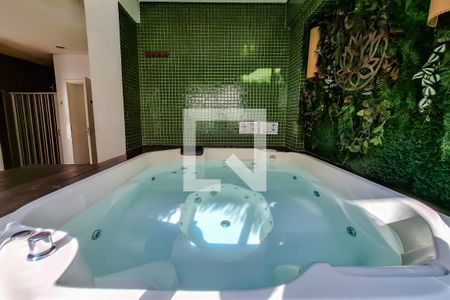 Apartamento à venda com 98m², 3 quartos e 3 vagas Apartamento à venda com 98m², 3 quartos e 3 vagasspa