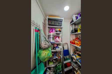 Apartamento à venda com 98m², 3 quartos e 3 vagas Apartamento à venda com 98m², 3 quartos e 3 vagasBanheiro de serviço