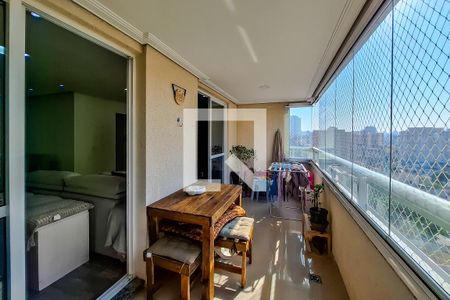 varanda de apartamento à venda com 3 quartos, 98m² em Cambuci, São Paulo