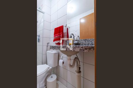 Apartamento para alugar com 42m², 2 quartos e 1 vagaBanheiro social 