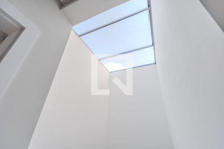 Casa à venda com 77m², 3 quartos e 2 vagas Casa à venda com 77m², 3 quartos e 2 vagasCorredor