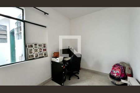 Casa à venda com 263m², 4 quartos e 6 vagasQuarto 2