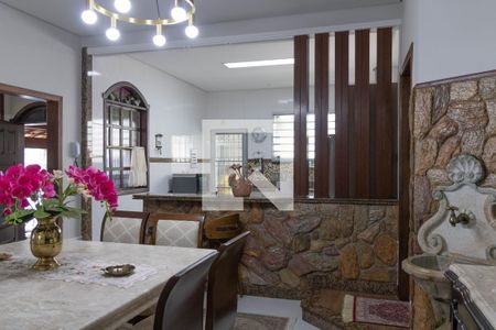 Casa à venda com 375m², 3 quartos e 4 vagasCopa