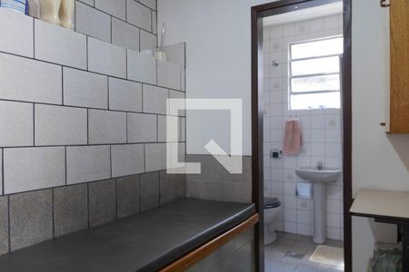 Casa à venda com 375m², 3 quartos e 4 vagasQuarto de Serviço