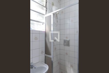 Casa à venda com 375m², 3 quartos e 4 vagasBanheiro de Serviço