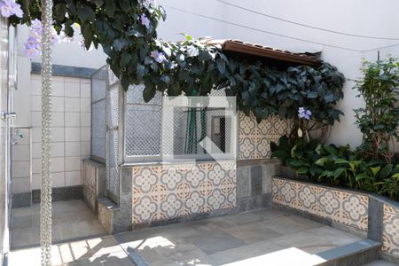 Casa à venda com 375m², 3 quartos e 4 vagasÁrea externa