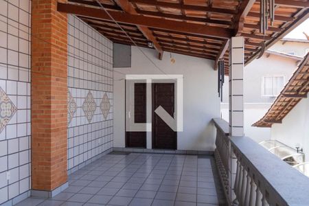 Casa à venda com 375m², 3 quartos e 4 vagasSalão de Festas