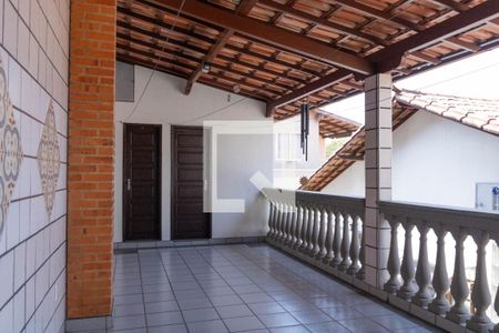 Casa à venda com 375m², 3 quartos e 4 vagasSalão de Festas