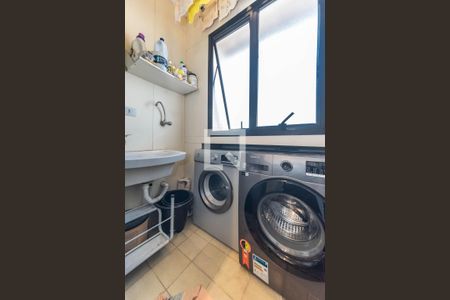 Apartamento à venda com 147m², 2 quartos e 2 vagasCozinha - Lavanderia Integrada