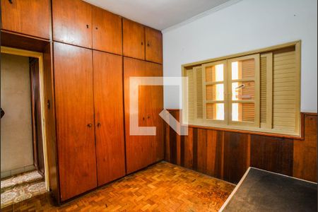 Casa à venda com 250m², 3 quartos e 2 vagasQuarto 2